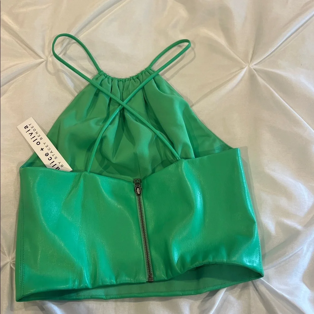 NWT Alice + Olivia Vibrant Green Vegan Leather Crop Top Size XS - Picture 2 of 7